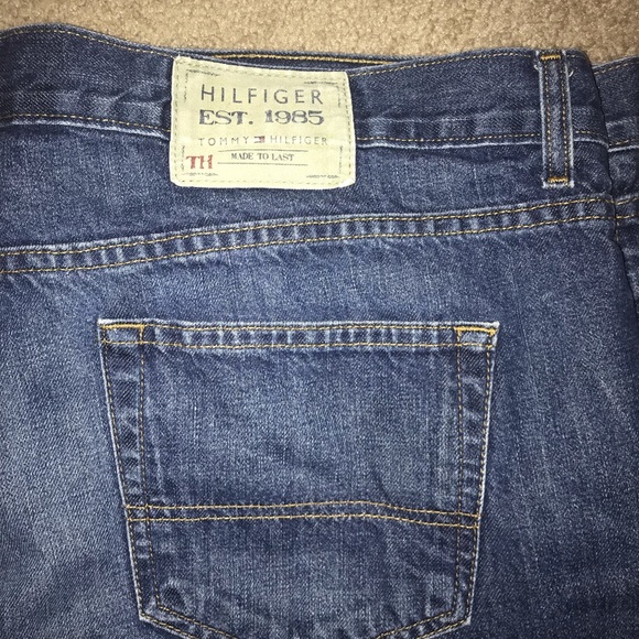 Tommy Hilfiger Jeans - Picture 2 of 8